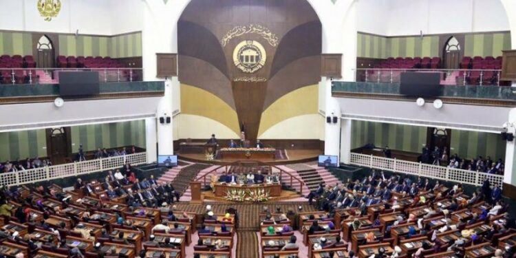 ولسي جرګه؛د امنیتي وضعیت په اړه نن بېړنۍ ناسته کوي