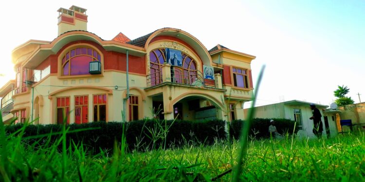 برلاس د لوړو زده کړو خصوصي موسسه