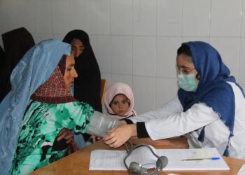 افغان حکومت: راتلونکو لسو کلونو کې به هر کلی روغتیايي مرکز ولري
