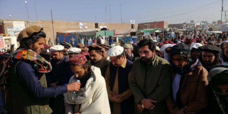 شمالي وزیرستان کې د پوځ ضد لاریون روان دی