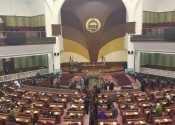 ولسي جرګه: حکومت او طالبان دې؛  د سولې خبرې د ځای او مکان نه قرباني کوي