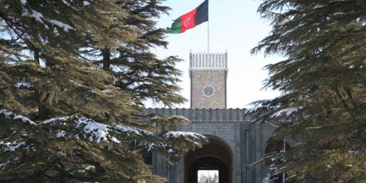 ارګ: غور ته اړتیا نشته؛ ژر به د روغتیا وزارت سرپرست معرفي شي