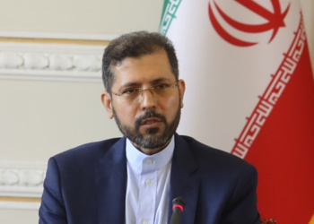 خطیب زاده: د ایران- افغانستان؛ د پراخ بنسټه همکاریو سند لاسلیک ته چمتو دی