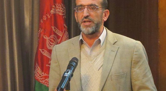 د مذاکراتي پلاوي غړی: د اوسني نظام د ساتنې یوازینۍ لار مؤقت حکومت دی