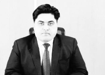 کورنیو چارو وزارت: په ننۍ چاودنه کې ضیا ودان او د هغه دوه همکاران وژل شوي دي