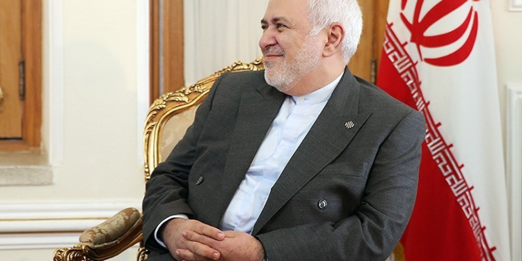 ملا برادر له جواد ظریف سره لیدلي دي