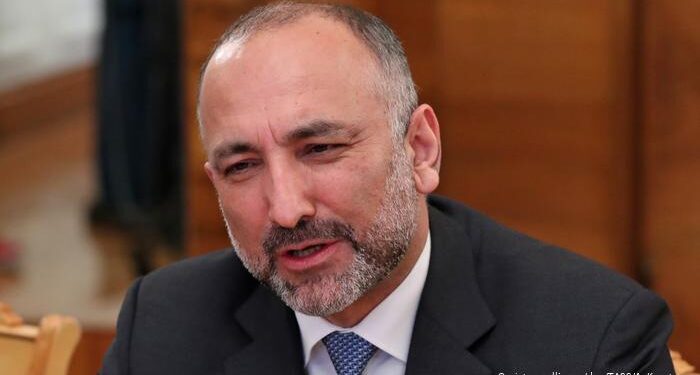 حنیف اتمر: طالبان د اوربند په منلو د تاوتریخوالي له مسوولیت خلاصيږي