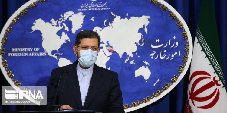ایران: د سولې برخه کې د افغان دولت د دریځ ملاتړ کوو