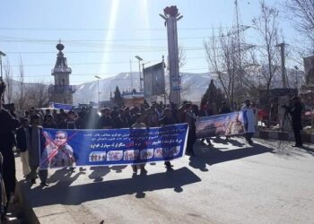 لاریون کوونکی: حکومت دې عليپور د غیر قانوني کړنو له امله محاکمه کړي
