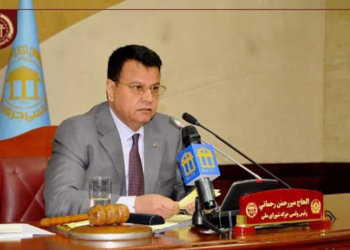 رحماني: حکومت دې؛ په ادارو کې د سرپرستۍ چارو ته د پای ټکی کېږدي