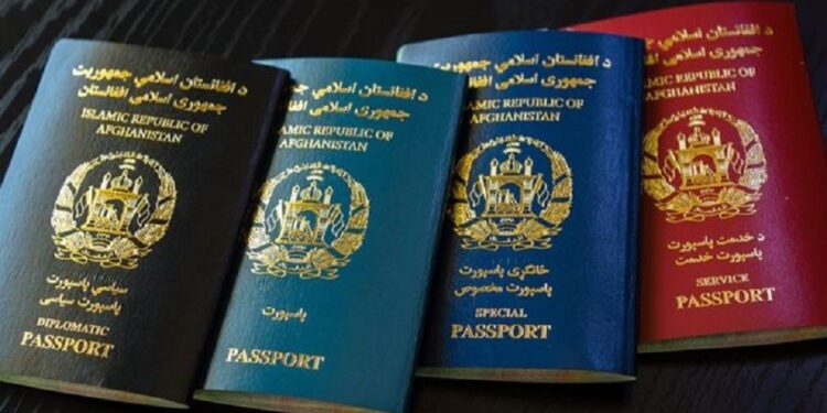پاسپورټ ریاست: د کاغذي تذکرو له مخې پاسپورټونه نه ورکوو