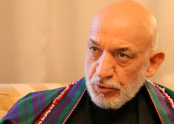 حامد کرزی: د سولې فرصت باید ضایع نشي،ټول اړخونه دې نرمښت وښيي
