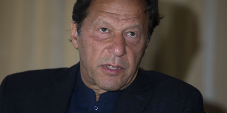 عمران خان؛ له هند سره سوله ییزې اړیکې غواړو