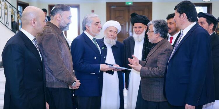 بېزنس سټنډرډ: بایډن په مسوولانه ډول د افغان جګړې ختمول غواړي