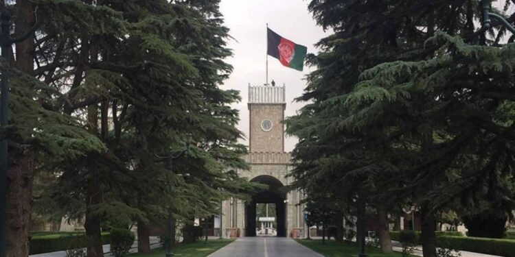ارګ؛ افغان ځواکونو ته اختر کې د اوربند مراعتولو امر کړی
