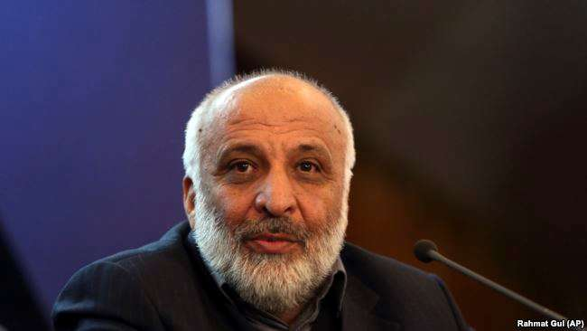 معصوم ستانکزی: د جګړې د دوام لپاره دلیل راوړل یوازې د ځان تېر اېستل دي