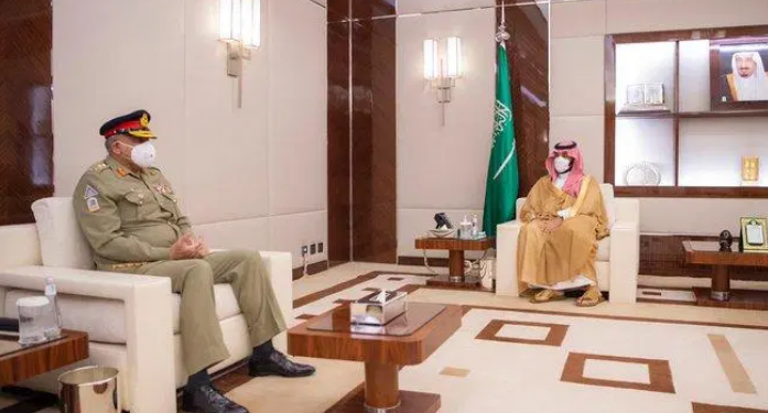 باجوه له محمد بن سلمان سره پر افغان سوله خبرې کړې دي