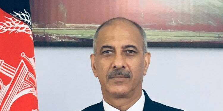 پاکستان په اسلام آباد کې افغان سفیر احضار کړی