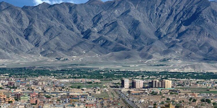 لاس انجلس ټایمز: طالبانو د کندهار ولایت د نیولو هڅه پیل کړې