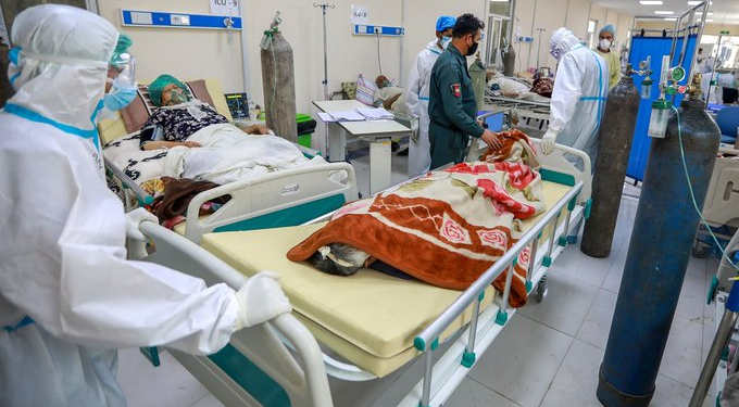 هېواد کې د کرونا وبا له امله ۳۰ تنه مړه شوي دي