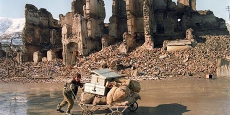 د تاريخ تکرار؛ اندېښنې شته خو وارخطايي نشته