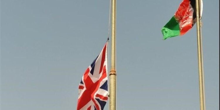 برېټانیا: د افغان سولې په برخه کې خپلو همکاریو ته ادامه ورکوو