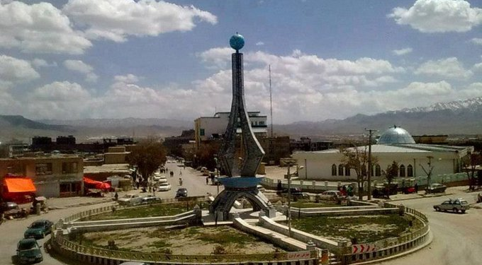 طالبانو پکتيا او تخار ولايتونو کې دوه ولسوالۍ نيولي