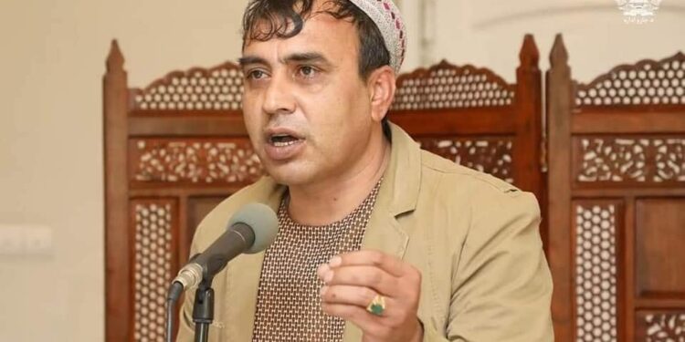 د ولایتي شورا رییس: د زابل شینکۍ ولسوالي طالبانو ته پرېښودل شوې