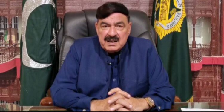 شیخ رشید: افغانستان کې نویو طالبانو سر را پورته کړی