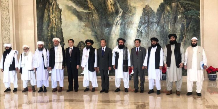 د ملا برادر په مشرۍ د طالبانو یو پلاوی چین ته تللی دی