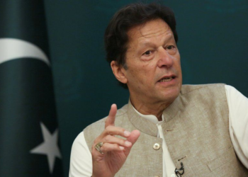 عمران خان: د افغان کشالې حل په ګډ حکومت کې دی