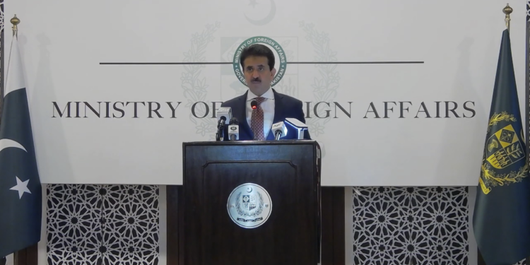پاکستان: افغان کډوال باید بېرته خپل هېواد ته ستانه شي