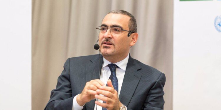 ملګري ملتونه: اړمنو ته د مرستې رسولو په پار افغانستان کې پاتې کېږو
