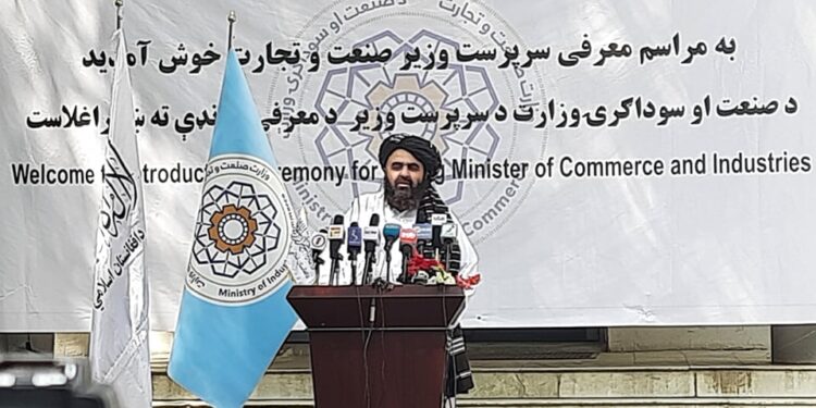 متقي: له نړۍ سره مو اړیکې د پراختیا په حال کې دي
