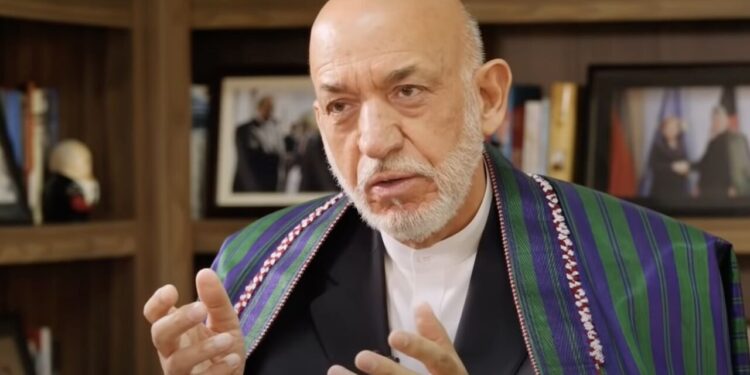 حامد کرزی: نوی حکومت دې د ملي او نړیوال مشروعیت د خپلولو په لټه کې شي