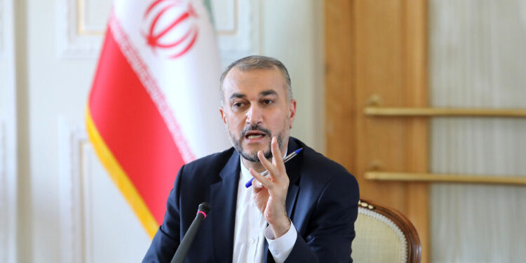 ایران: د افغان بحران لامل د زورواکو هېوادونو مداخله ده