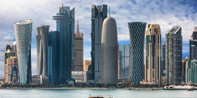 قطر له افغانستان سره د اقتصادي همکاریو ډاډ ورکړی دی