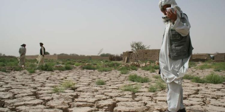 والسټرېټ ژورنال: افغانستان له سختې او بې مخینې وچکالۍ سره مخ دی