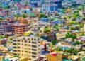 مجاهد: غواړو روسیه د افغانستان په بیا رغونه کې برخه واخلي