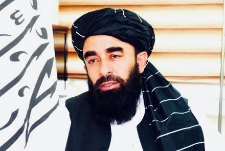 مجاهد: نړیوالې رسنۍ د افغان ماشومانو وضعیت په اړه ناسم تبلیغ کوي