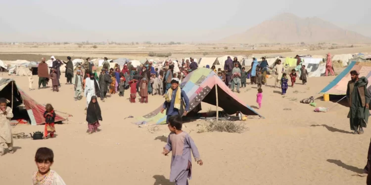ګارډین: افغانستان کې بشري ناورین د پراختیا په حال کې دی