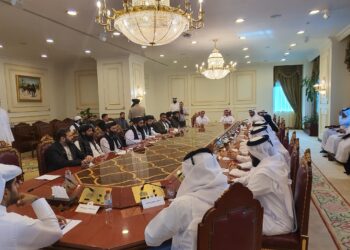 قطر کې نن د افغان او امریکايي چارواکو ترمنځ خبرې پیلېږي