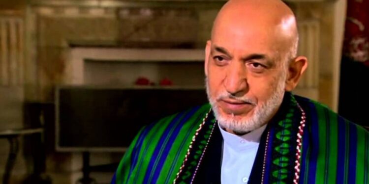 حامد کرزی: د نجونو د زده کړو او فعال حضور لپاره به قاطعانه هڅې کوم