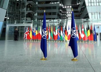 اوکراین؛ د ناټو د بهرنیو چارو وزیران بېړنۍ غونډه کوي