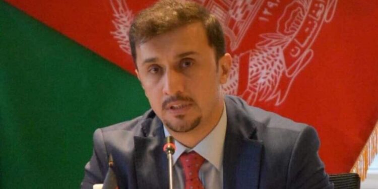 فایق: م.م دې د تېر حکومت د چارواکو غیر قانوني شتمني کنګل کړي