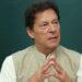 عمران خان بیا پور اخلي؛ کارپوهان وایي پاکستان په غرقېدو دی