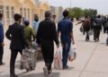 نیویارک ټایمز: تېرو ۶ میاشتو کې یو میلیون افغانان ایران ته اوښتي