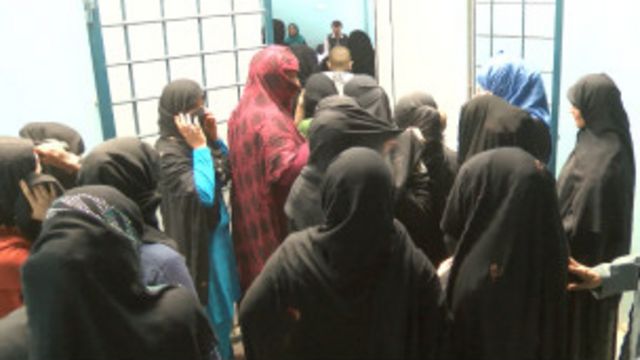 کابل کې ۱۴ ښځينه بندیانې له بنده ازادې شوې