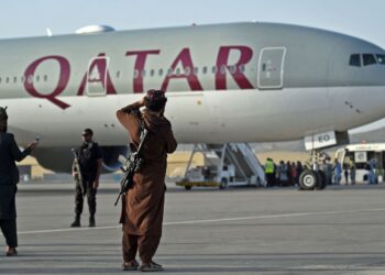 قطر: اونۍ کې د دوو پروازونو په مرسته د تخلیې ماموریت ادامه پیدا کوي