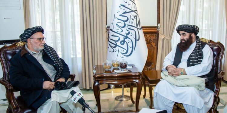 د سولې په چارو کې د اشرف غني ځانګړی استازی کابل ته راغلی